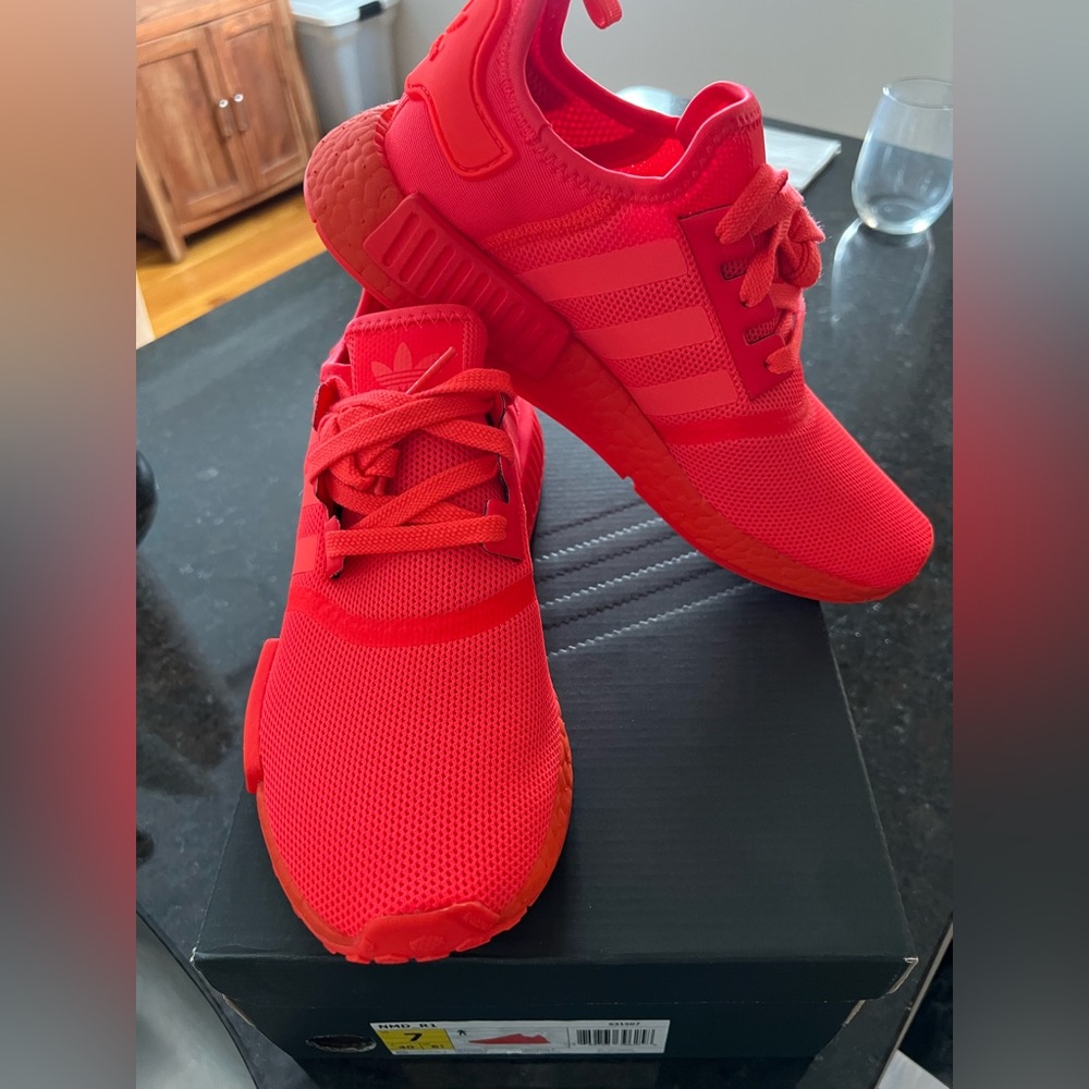 BRAND NEW ADIDAS NMD_R1 TRIPLE RED SOLAR